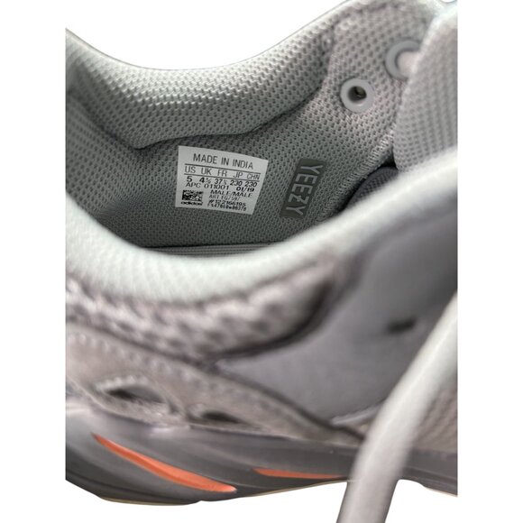 Yeezy Boost 700 V2 Static Sneakers Size 5 Male Multicolor Mesh Suede Running - Picture 6 of 6